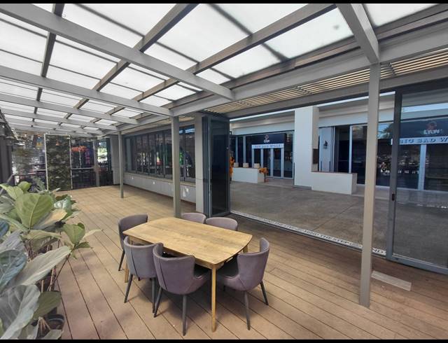 426M² RETAIL TO LET IN FOURWAYS